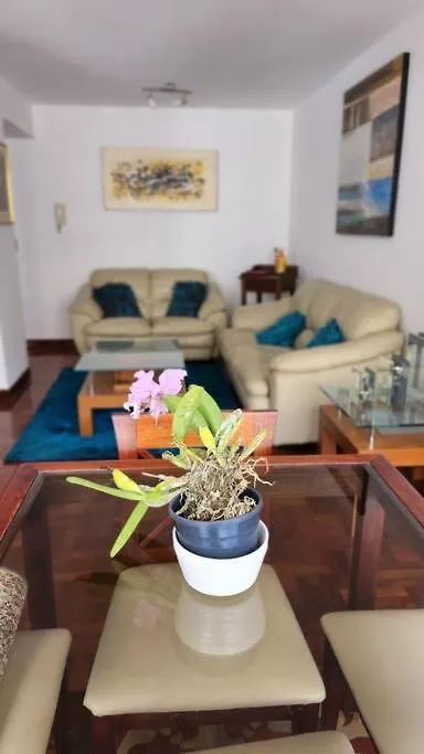 Ferienwohnung Excelente Ubicacion En Los Palos Grandes Caracas 0*,